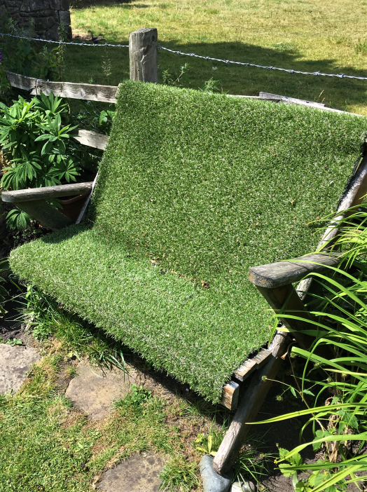lawn chair UK