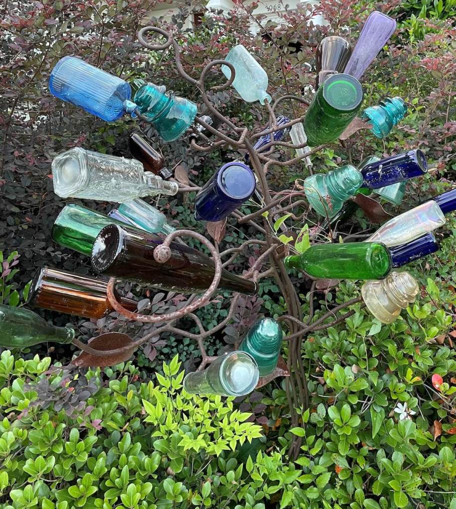 Stephanie Dwyer bottle tree in Fondren, MS
